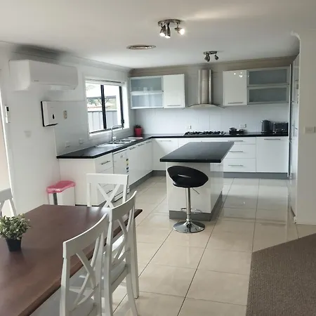 Ascot Gardens Serviced Apartments Dubbo Exterior photo