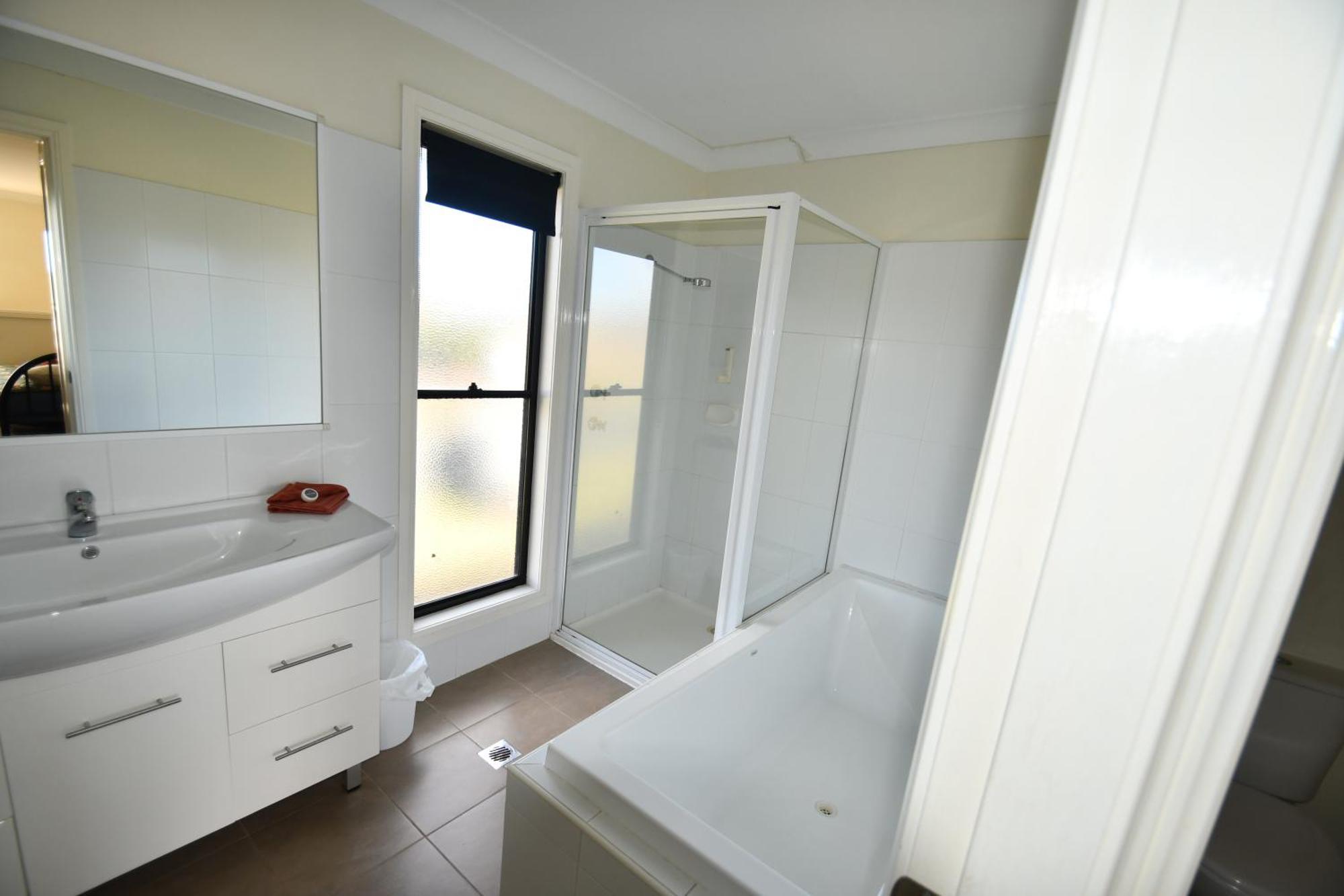 Ascot Gardens Serviced Apartment